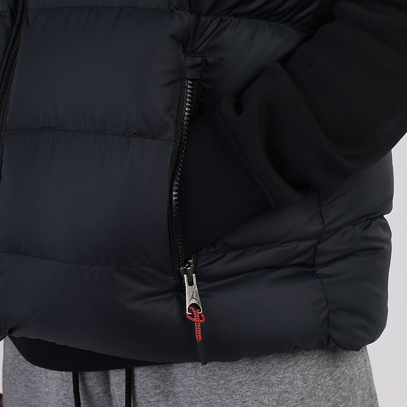 Мужской жилет Jordan Jumpman Air Puffer Vest (CN4267-010)  - цена, описание, фото 4